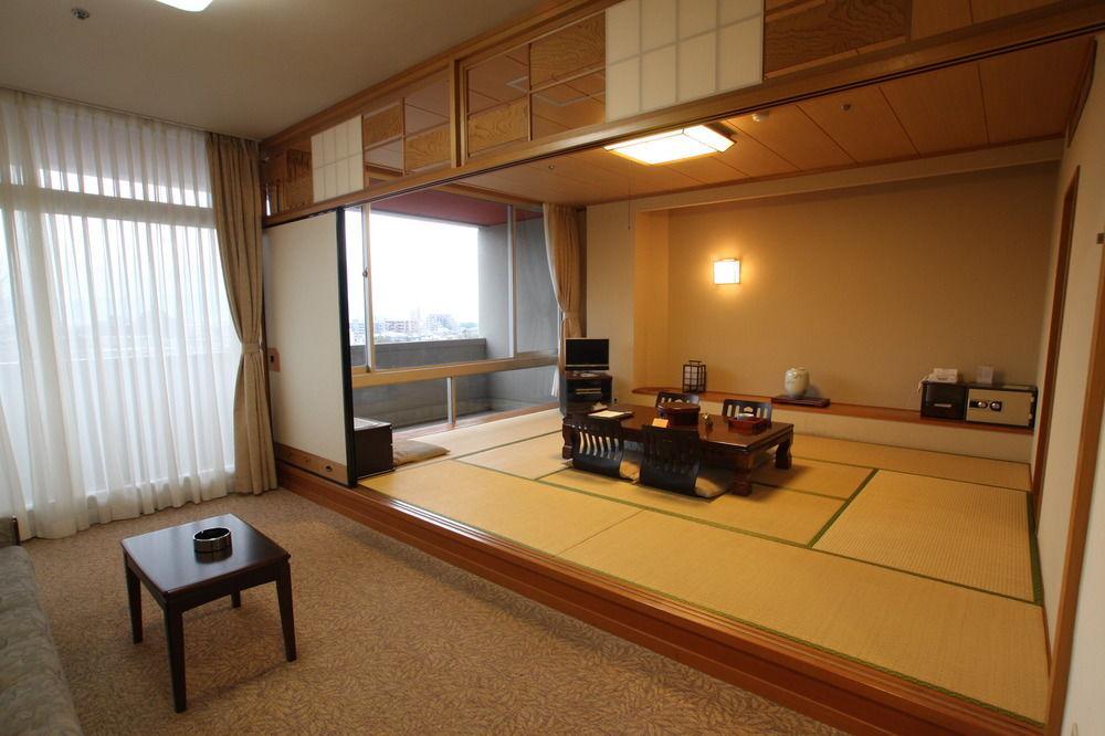Dogo Hotel Mielparque Matsuyama Matsuyama  Exteriör bild