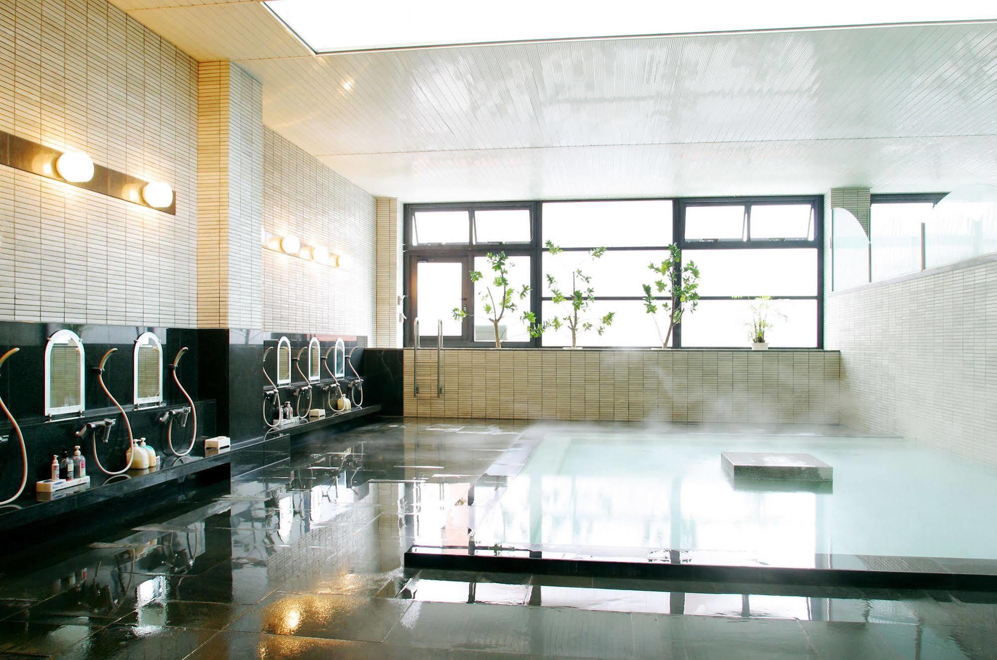 Dogo Hotel Mielparque Matsuyama Matsuyama  Exteriör bild